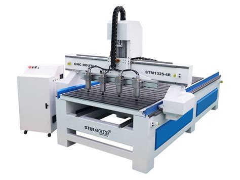 4 akser CNC router CNC roterende fræsning graveringsmaskine .